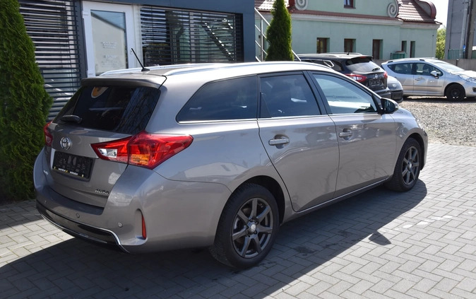 Toyota Auris cena 43999 przebieg: 123036, rok produkcji 2013 z Ścinawa małe 254